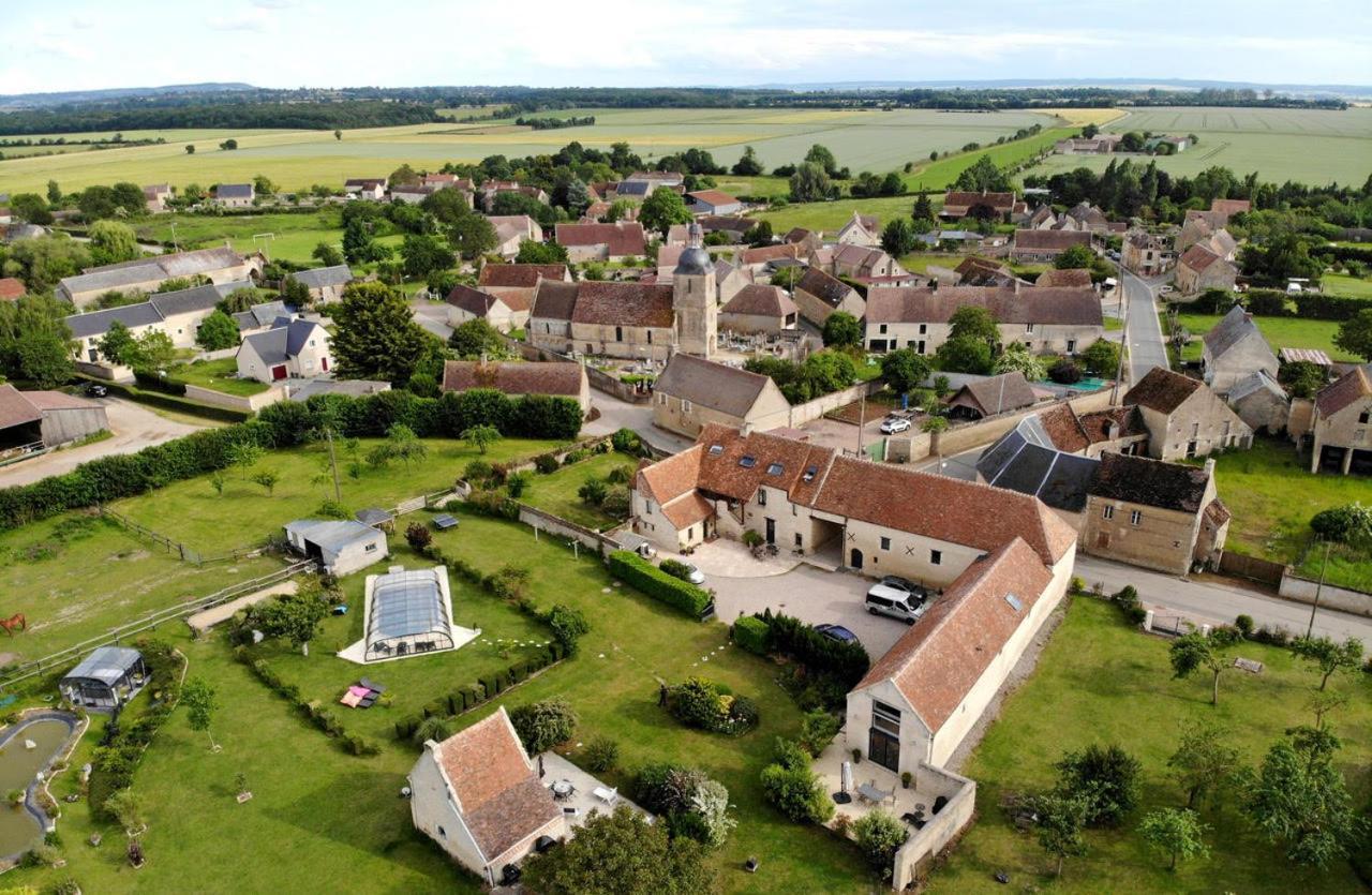 Les Gites Du Douet Du Houlle Courcy  エクステリア 写真